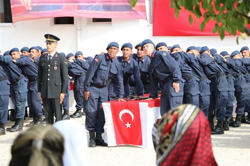 Süloğlu İlçe Jandarma Komutanlığında Gerçekleştirilen Erbaş Ve Erlerin Yemin Töreni